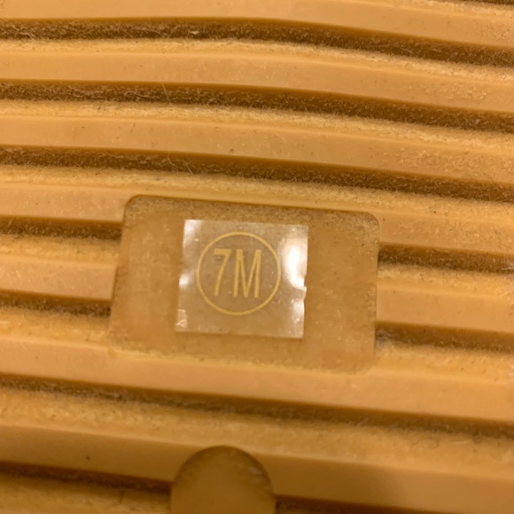 Cream Coconuts by Matisse slippers - Picture 3 of 4